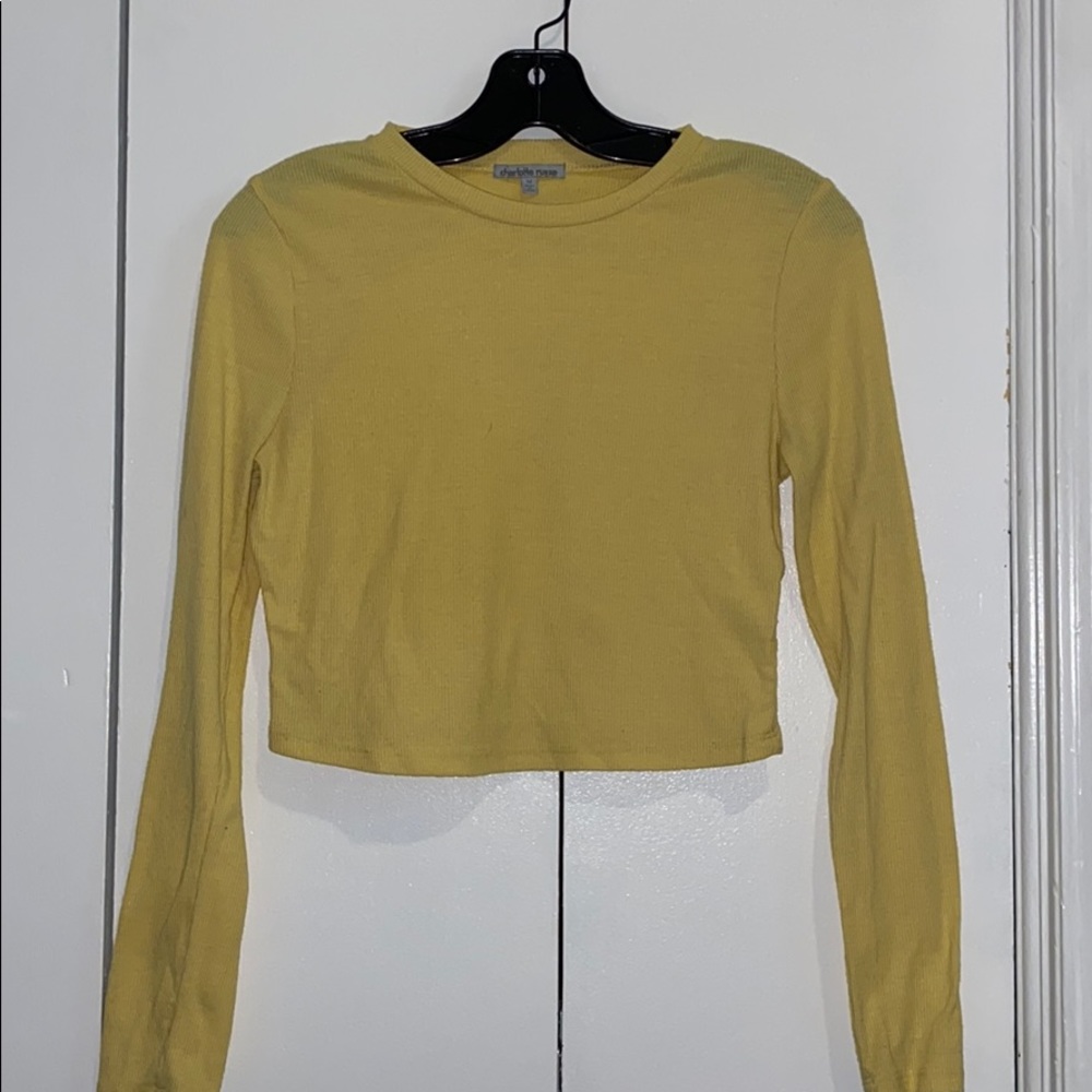 Yellow long sleeve crop top